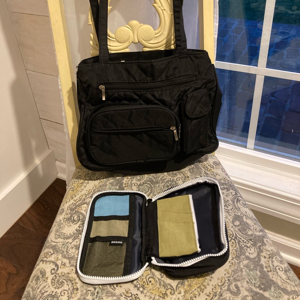 Organizer kind of purse, with new wallet case